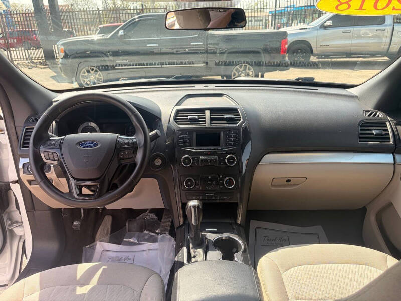 2018 Ford Explorer