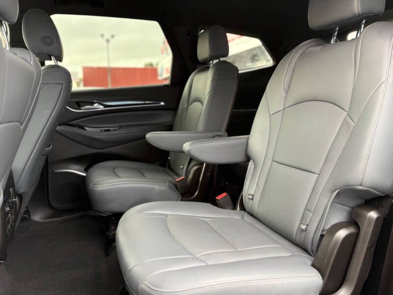 2024 Buick Enclave Premium