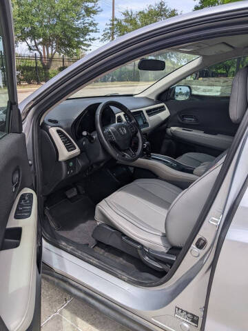2022 Honda HR-V LX