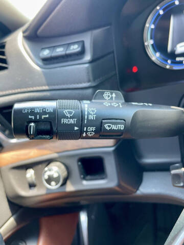 2018 Cadillac Escalade ESV Premium Luxury