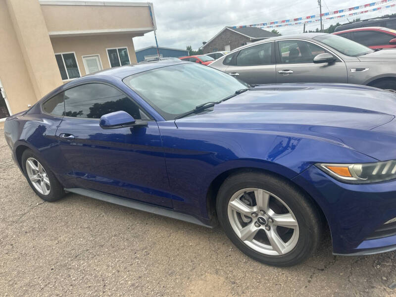 2016 Ford Mustang V6