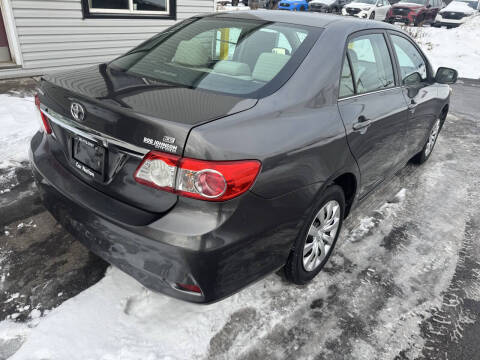 2013 Toyota Corolla LE