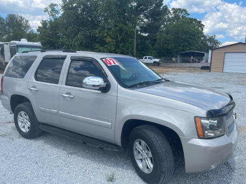 2007 Chevrolet Tahoe for sale at R & J Auto Sales in Ardmore AL