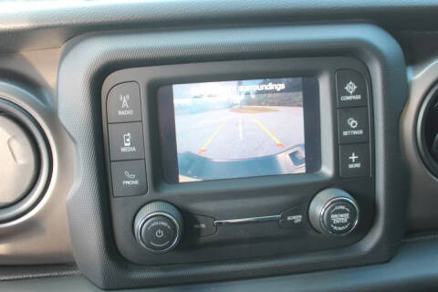 2020 Jeep Gladiator Sport