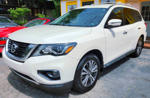 2017 Nissan Pathfinder SV