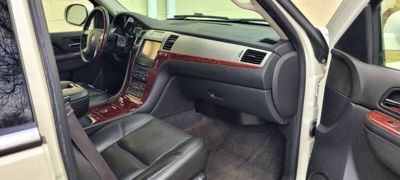 2014 Cadillac Escalade ESV Premium