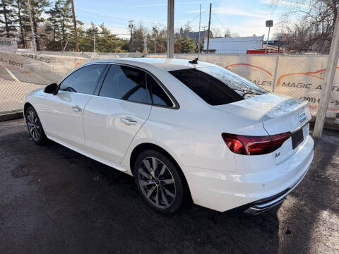 2021 Audi A4 quattro Premium 40 TFSI