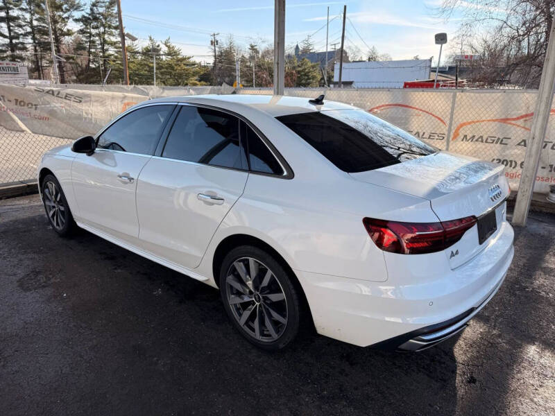 2021 Audi A4 quattro Premium 40 TFSI