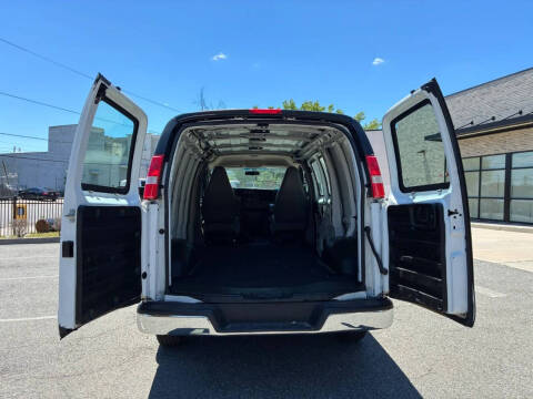 2017 Chevrolet Express 3500