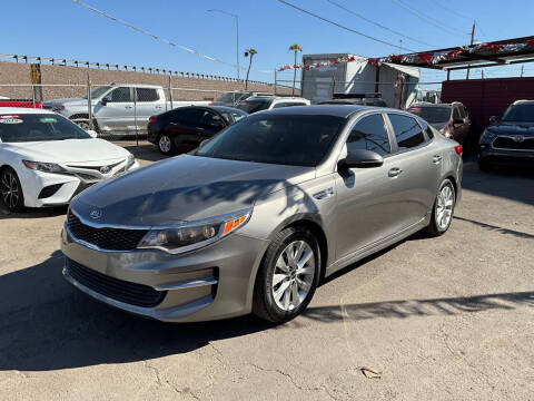 2018 Kia Optima for sale at M&M Diamond Cars LLC in Phoenix AZ