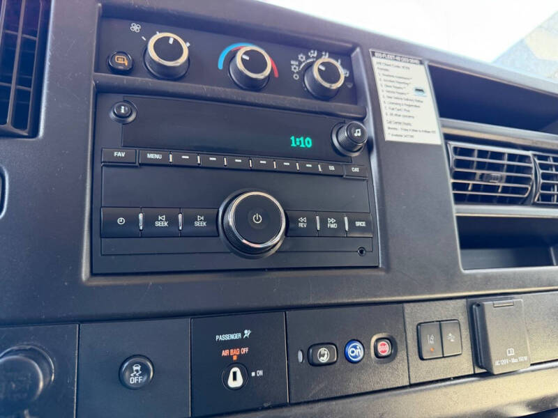 2021 Chevrolet Express 2500