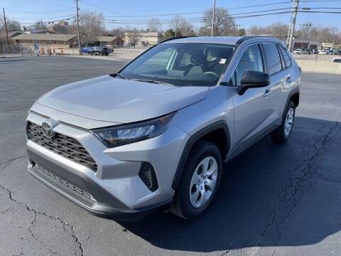 2019 Toyota RAV4 for sale at MATHEWS FORD in Marion OH