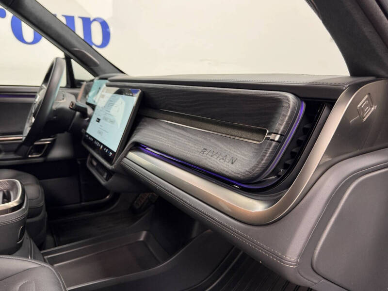 2022 Rivian R1T Adventure