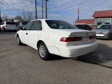 1997 Toyota Camry LE