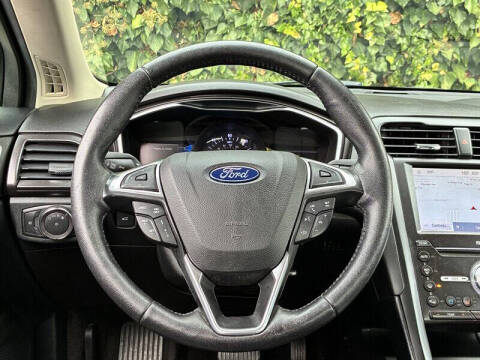 2019 Ford Fusion Energi Titanium