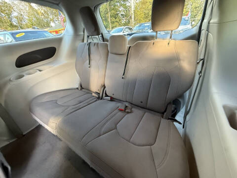 2021 Chrysler Pacifica Touring