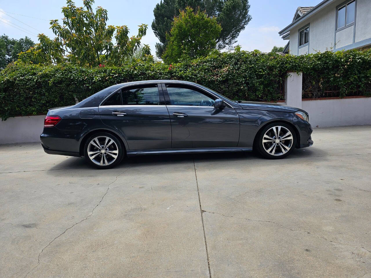 2016 Mercedes-Benz E-Class 2