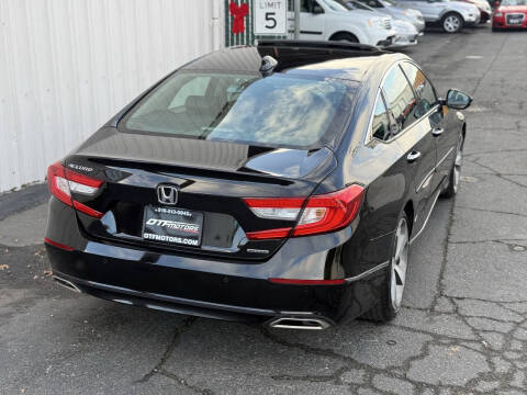 2018 Honda Accord Touring