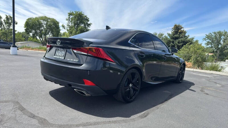 2017 Lexus IS 300