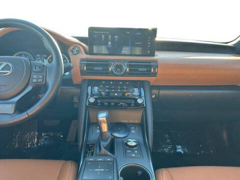 2023 Lexus IS 300