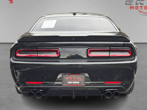 2021 Dodge Challenger