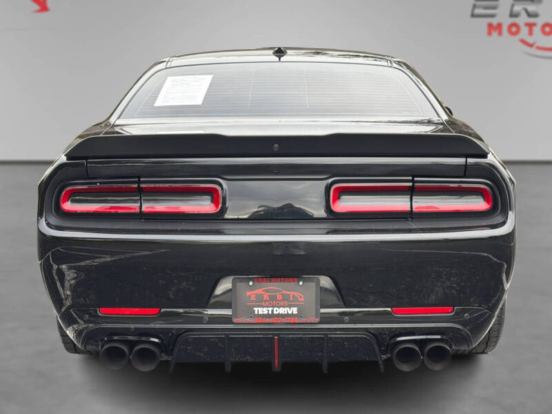 2021 Dodge Challenger