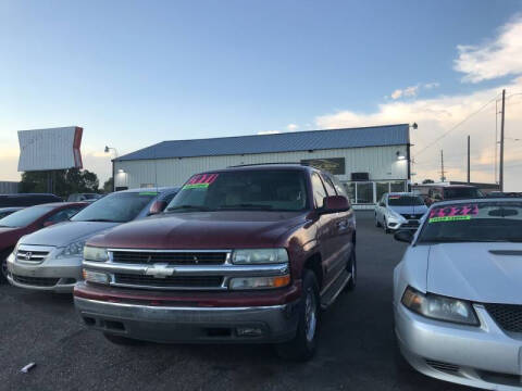 2003 Chevrolet Suburban for sale at BELOW BOOK AUTO SALES in Idaho Falls ID