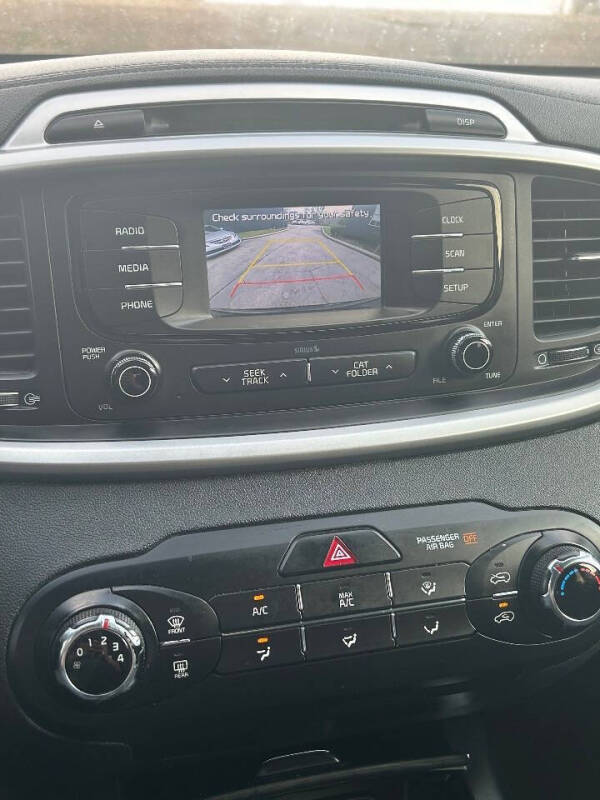 2018 Kia Sorento LX V6