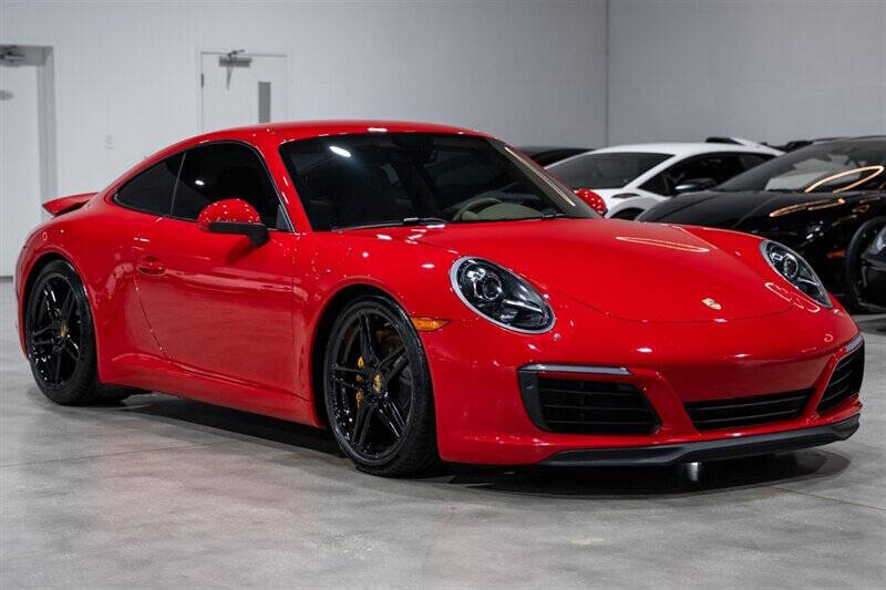 2017 Porsche 911 Carrera