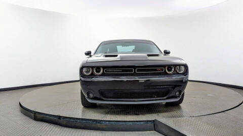 2015 Dodge Challenger R/T Plus