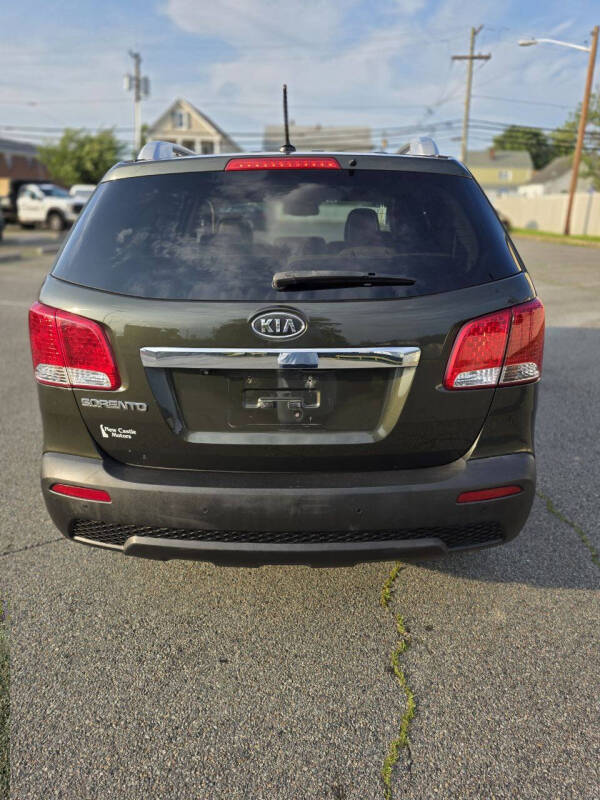 2011 Kia Sorento LX