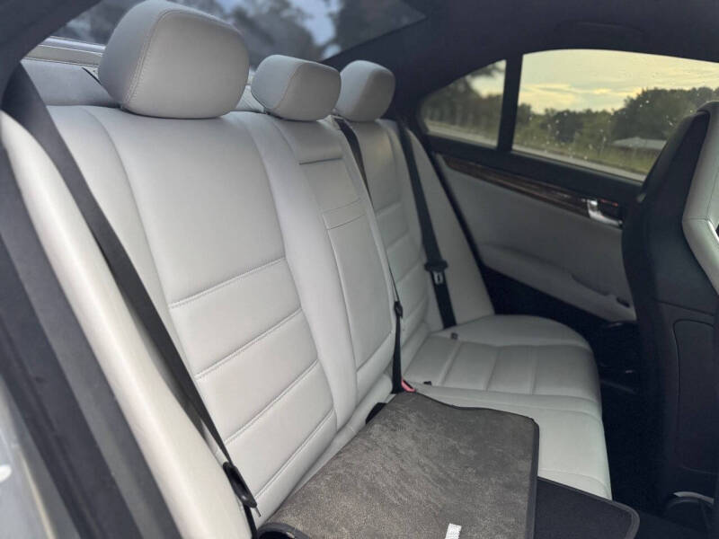 2009 Mercedes-Benz C-Class C 63 AMG