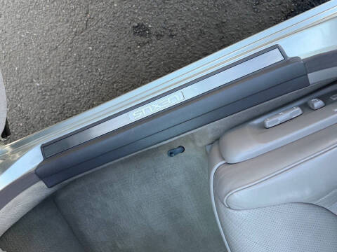 2003 Lexus LS 430