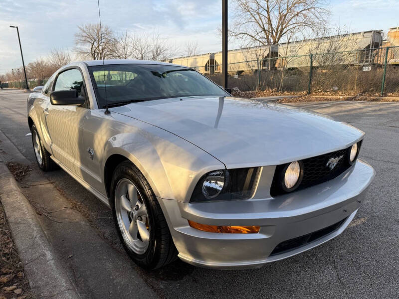 2009 Ford Mustang null photo 3