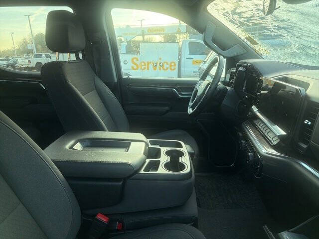 2025 Chevrolet Silverado 1500