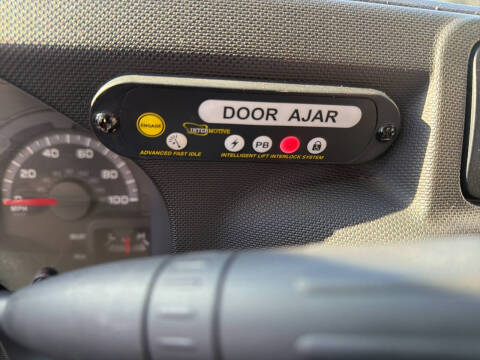 2017 Ford E-Series E-350 SD