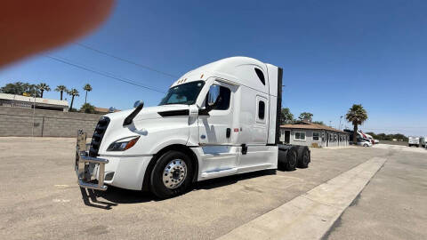 2023 Freightliner Cascadia