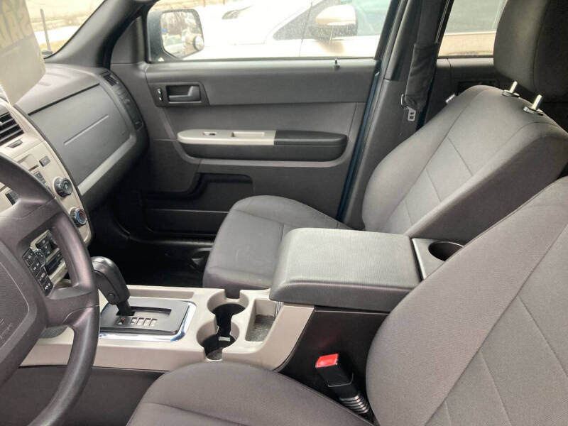 2011 Ford Escape XLT