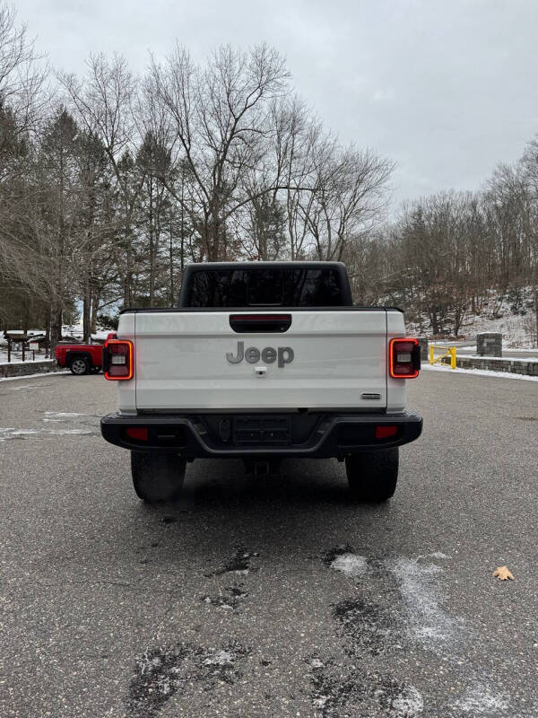 2020 Jeep Gladiator Overland