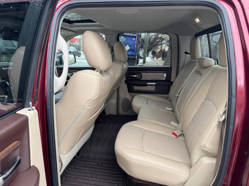 2016 RAM 1500 Laramie