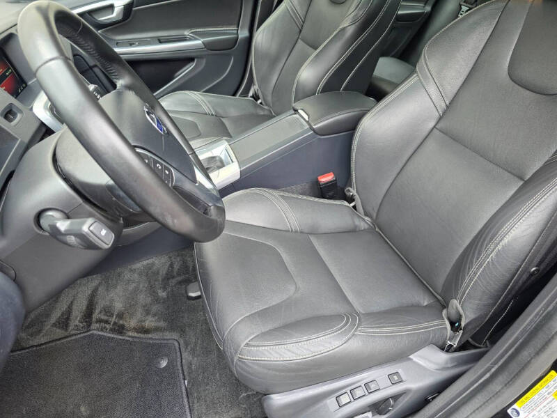 2017 Volvo S60 T5 Dynamic