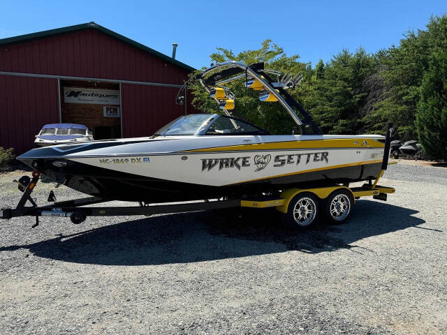 2012 Malibu Boats 23 LSV for sale at Carolina Autoplex LLC in Pilot Mountain, NC