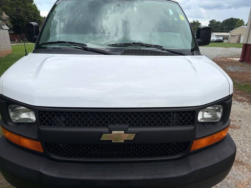 2017 Chevrolet Express 2500