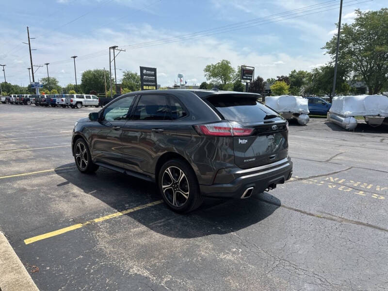 2020 Ford Edge ST