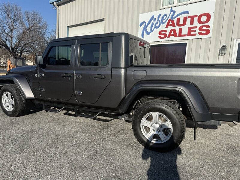 2021 Jeep Gladiator Sport S