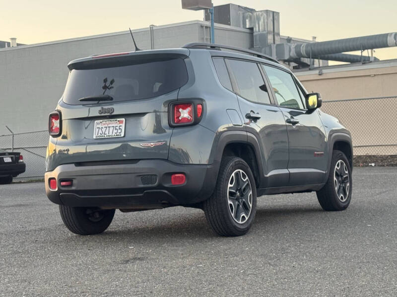 2015 Jeep Renegade Trailhawk