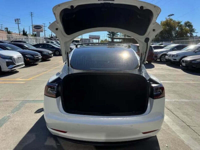 2020 Tesla Model 3 Standard Range