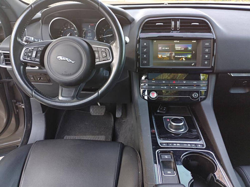 2017 Jaguar F-PACE 20d Premium