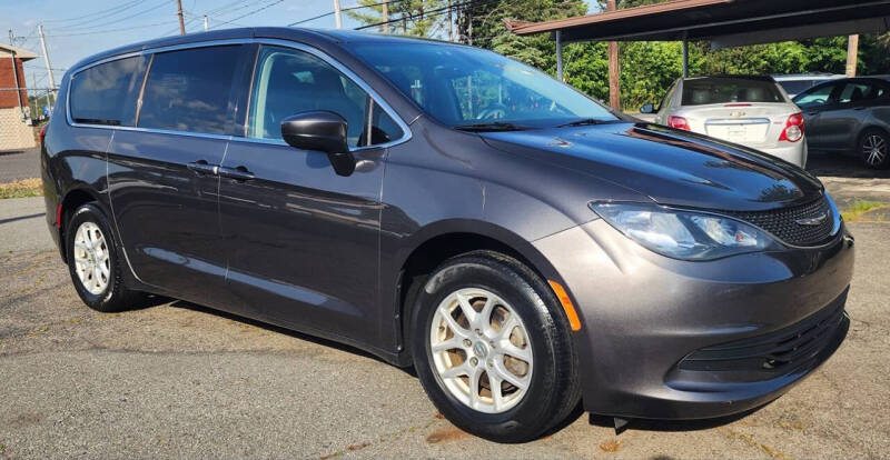 2017 Chrysler Pacifica Touring