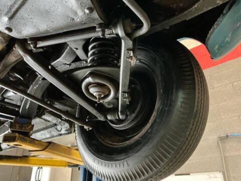 1951 Kaiser Henry-J Coupe